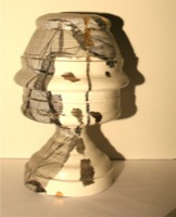 Porzellankopf im Schatten